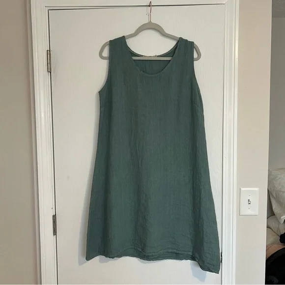 Stella Martini | Dresses | Stella Martini Italian Linen Dress | Poshmark